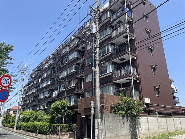 ファミネス久米川