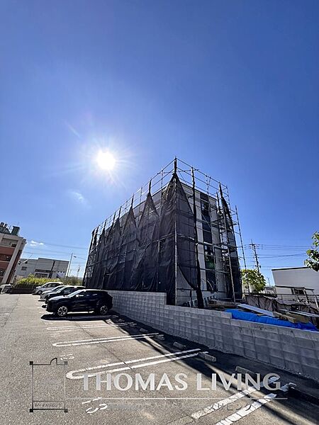 飯塚市菰田西のマンション